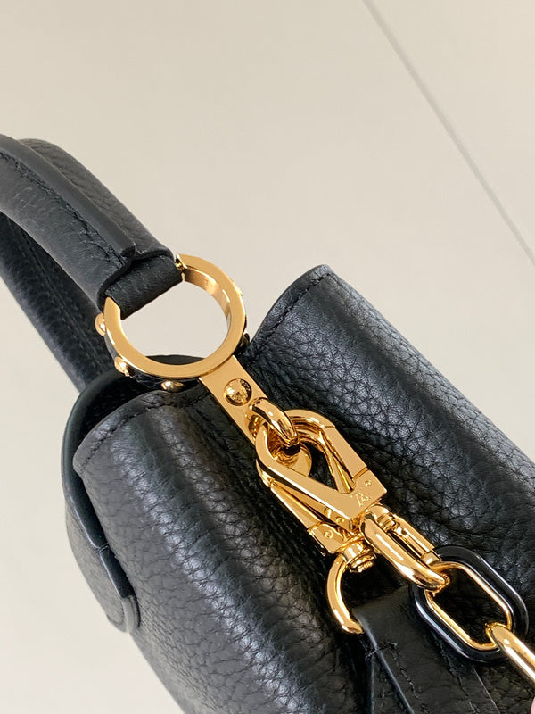 Amelia's Bag Gallery - LOV Bags - 787