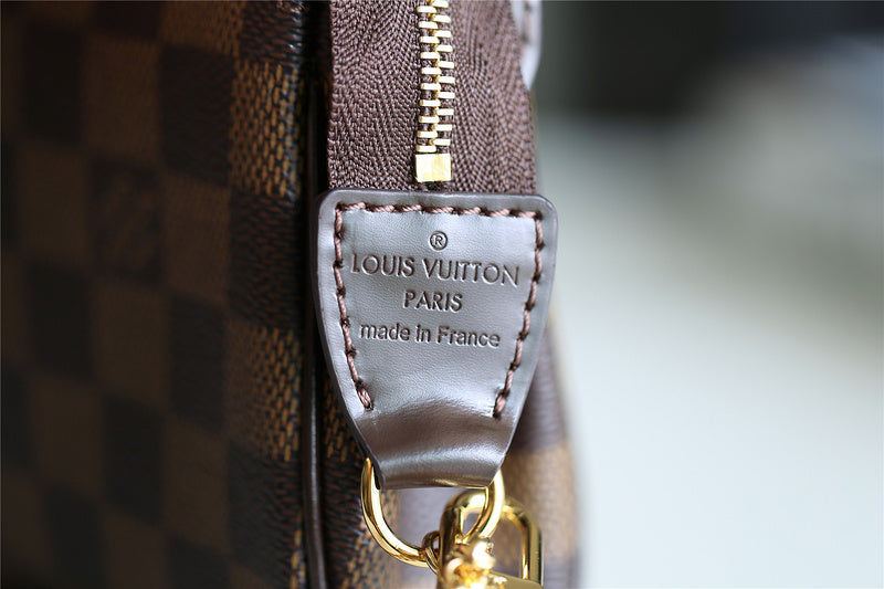 Fan Fashion Lu-Vi bags - 9377