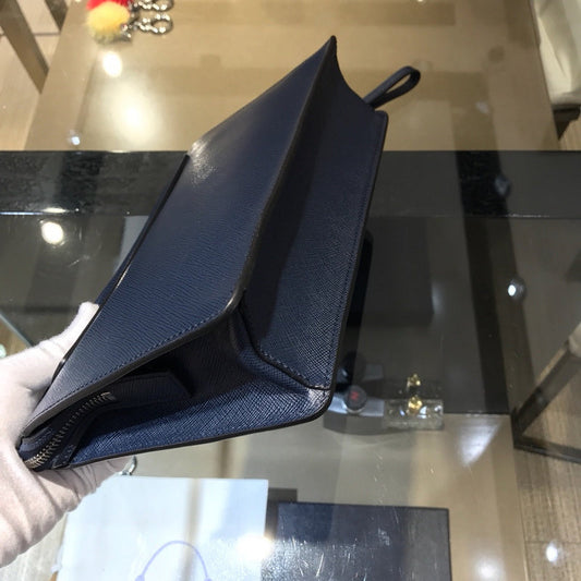 Amelia - PD Wallets - 023