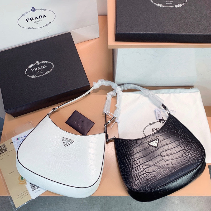 Barnes-Bags - Prada Bags - 918