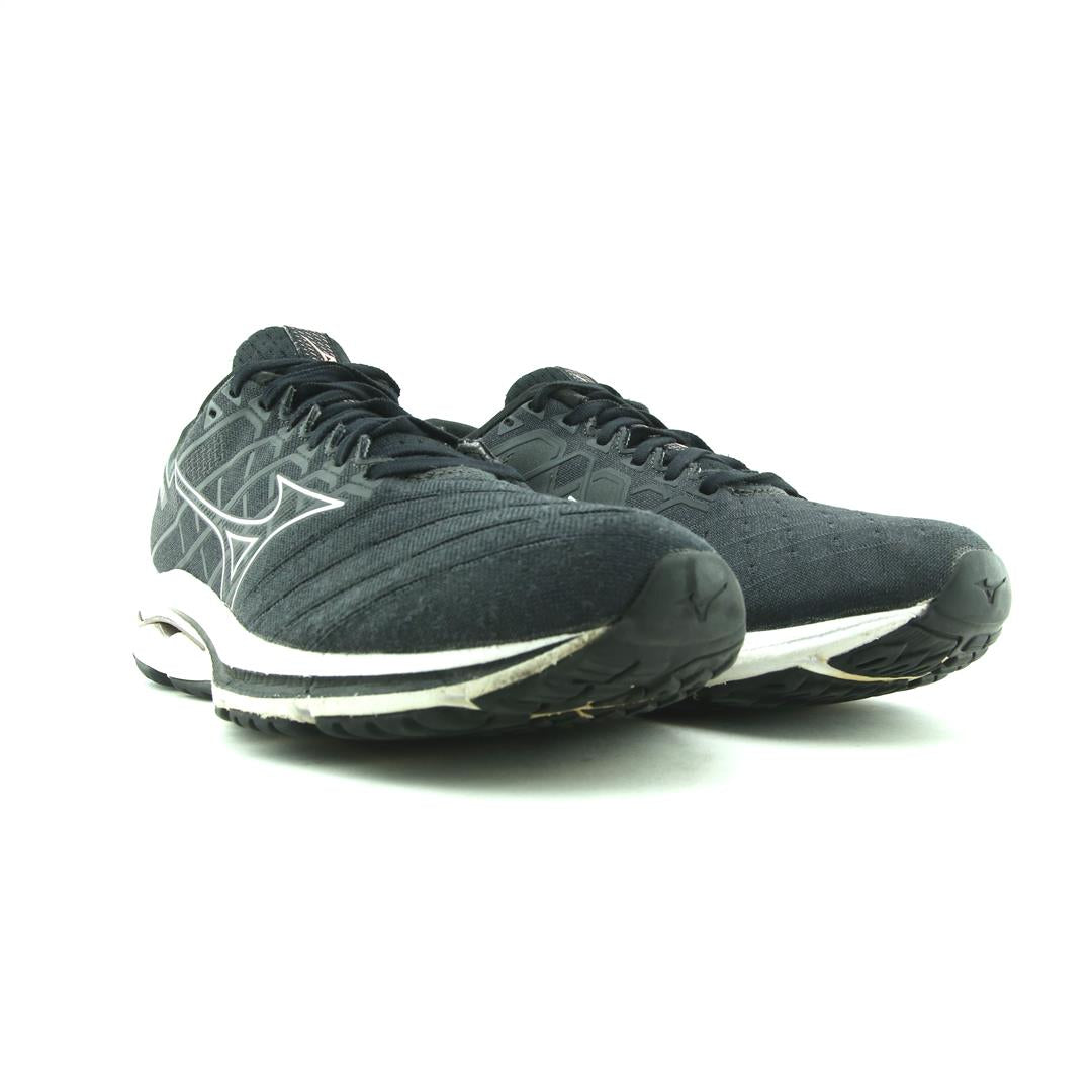 MIZUNO WAVE INSPIRE 18