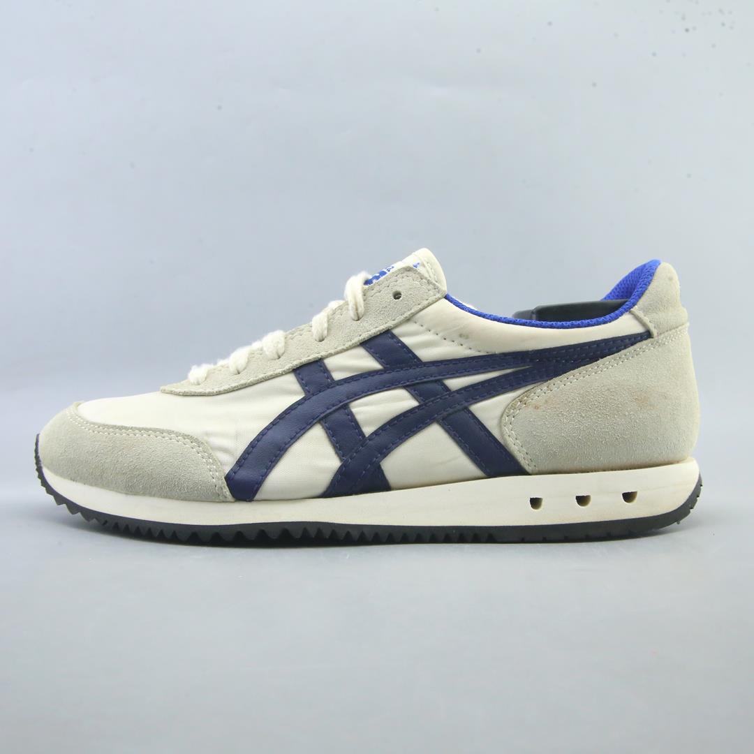 ONITSUKA TIGER NEW YORK