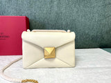 Amelia's Bag Gallery - VEL Bags - 584