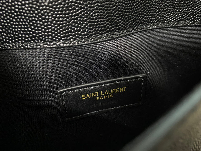 Amelia - YSL Bag - 2370