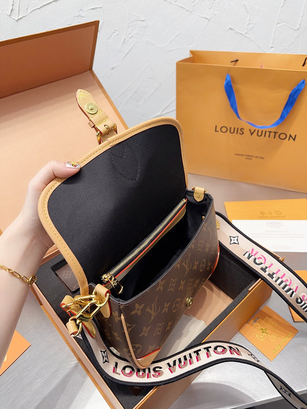 Amelia - LV Bags - 15020