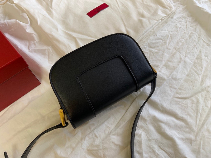 VAL LUXURY BAGS - FOR FASHION LOVERS  AFFORDABLE LUXURY BAGS- 1343