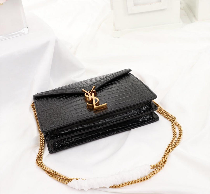 Amelia - YSL Bag - 2828