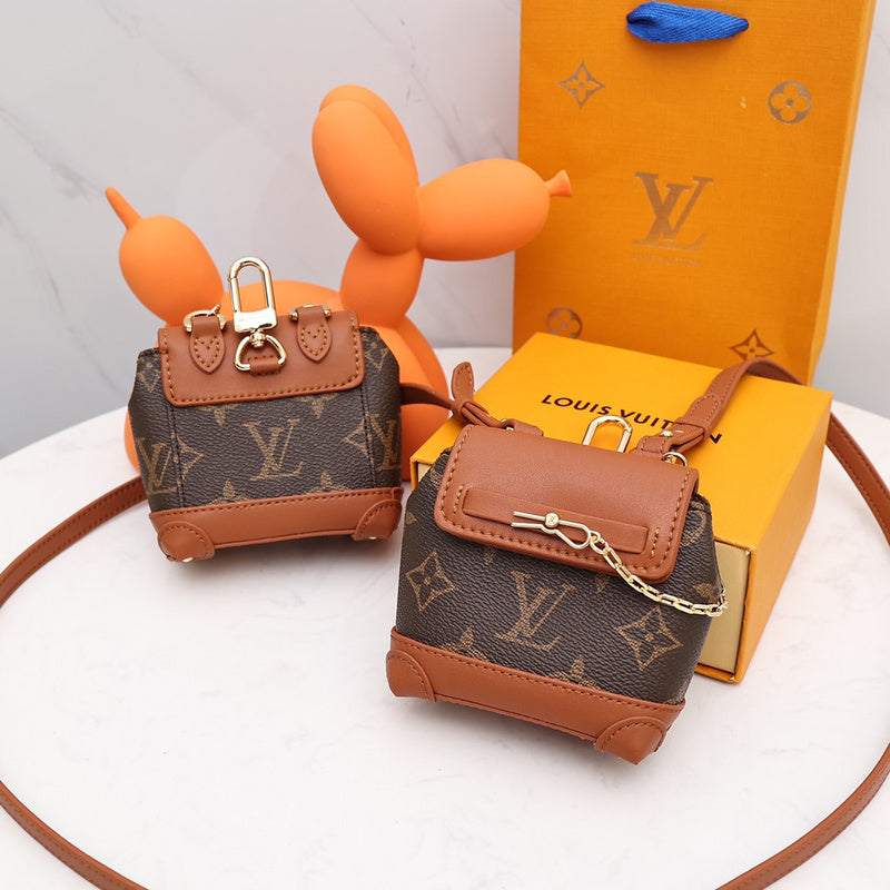 Fan Fashion Lu-Vi bags - 17224