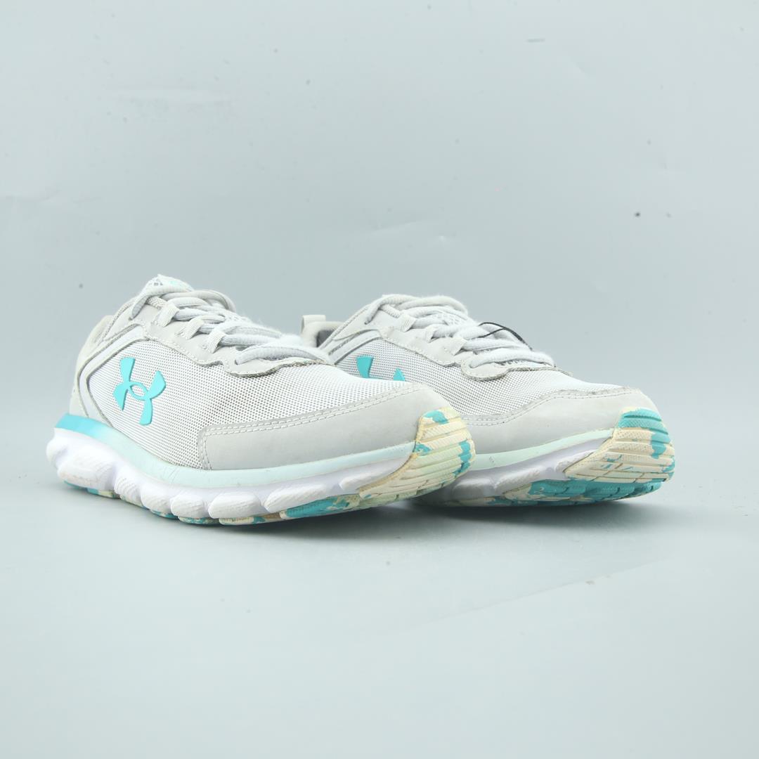 UNDER ARMOUR CHARGED ASSERT 9
