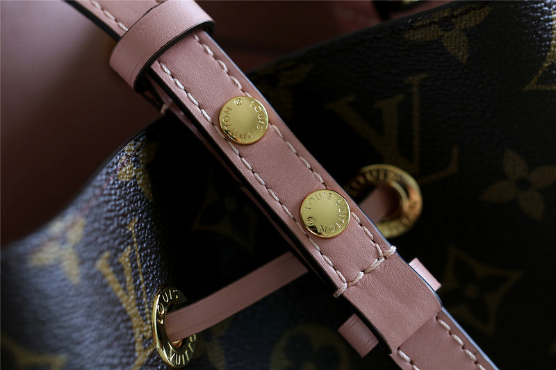 Fan Fashion Lu-Vi bags - 8578