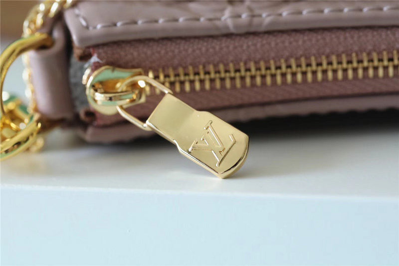 Fan Fashion Lu-Vi bags - 8844