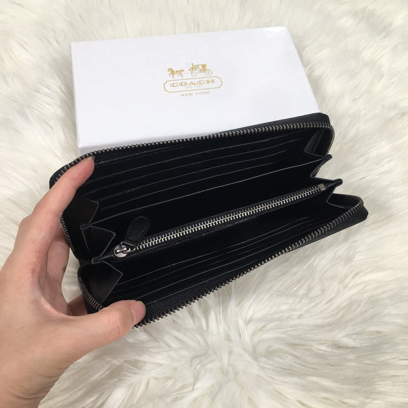 Amelia - CAH Wallet - 151