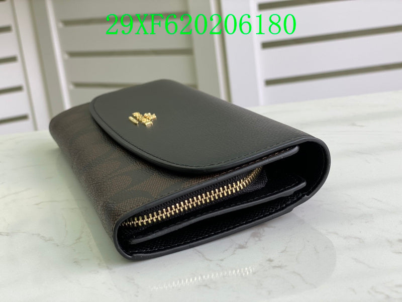 Amelia - CAH Wallet - 041