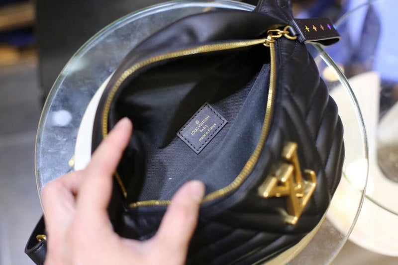 Fan Fashion Lu-Vi bags - 17851