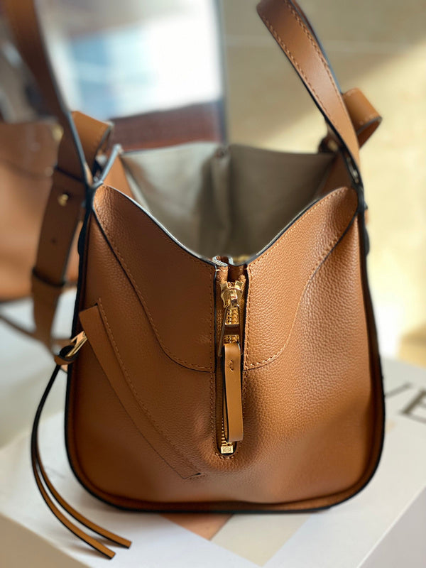 Amelia's Bag Gallery - LWO Bags - 601