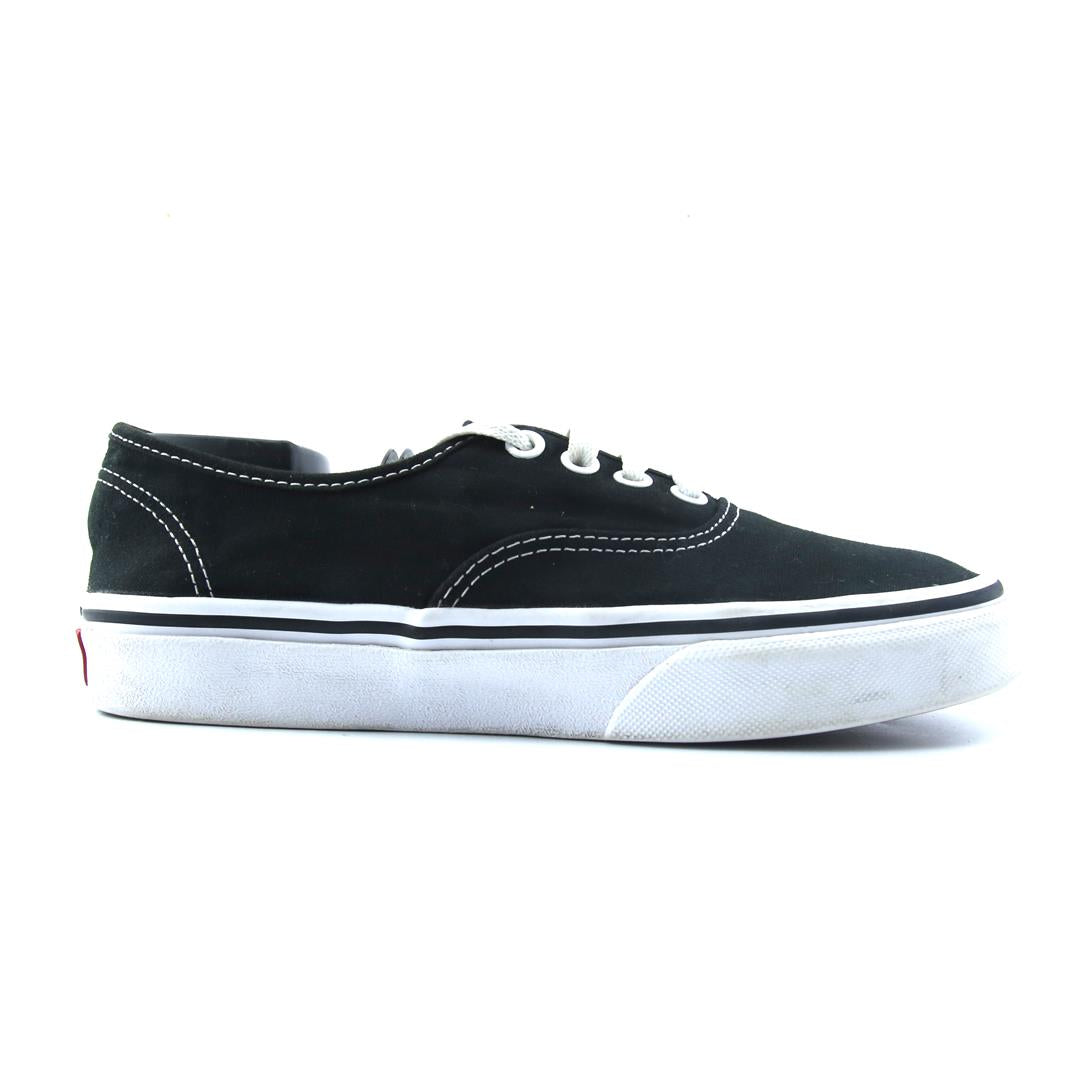 VANS AUTHENTIC