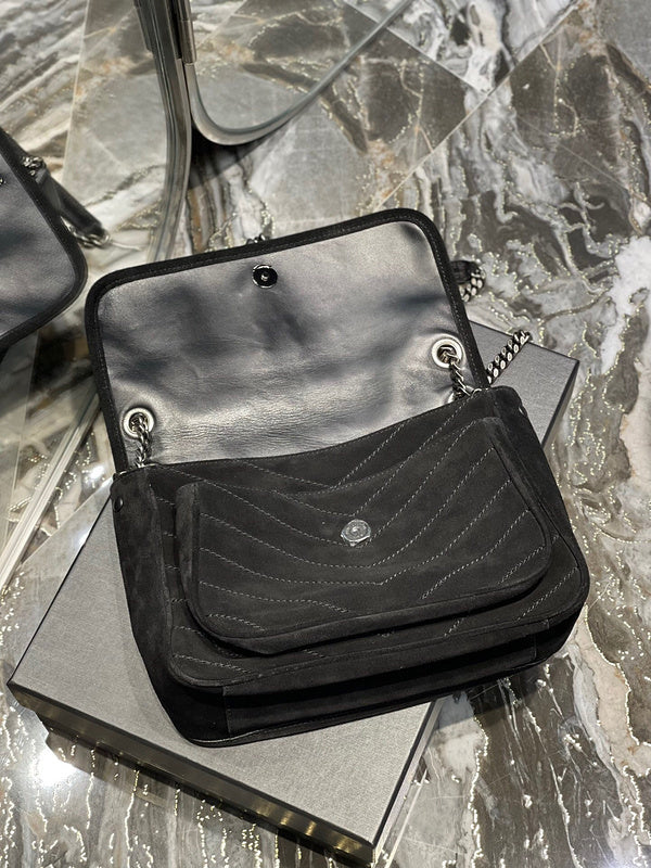 Amelia - YSL Bag - 3684