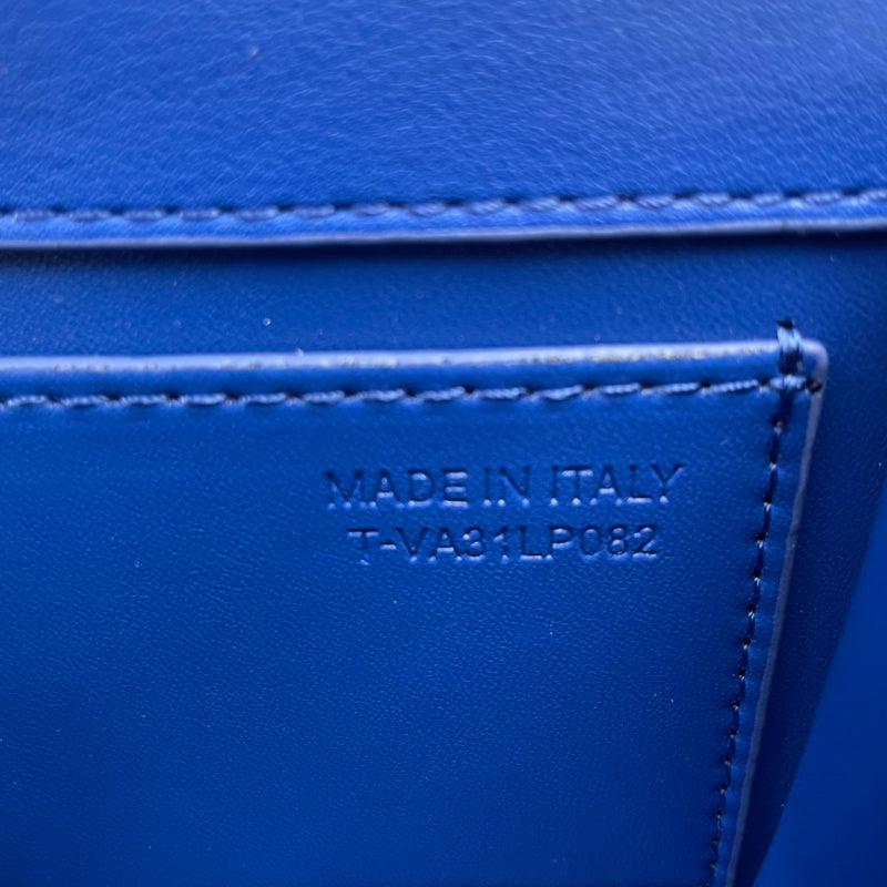 Amelia's Bag Gallery - VEL Bags - 182