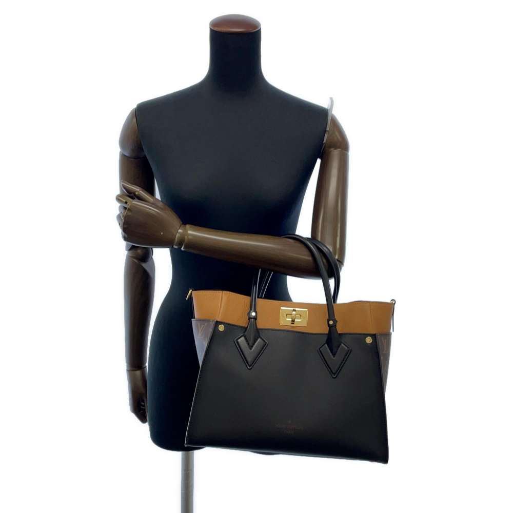 Louis Vuitton Monogram On My Side MM 2Way Shoulder Bag