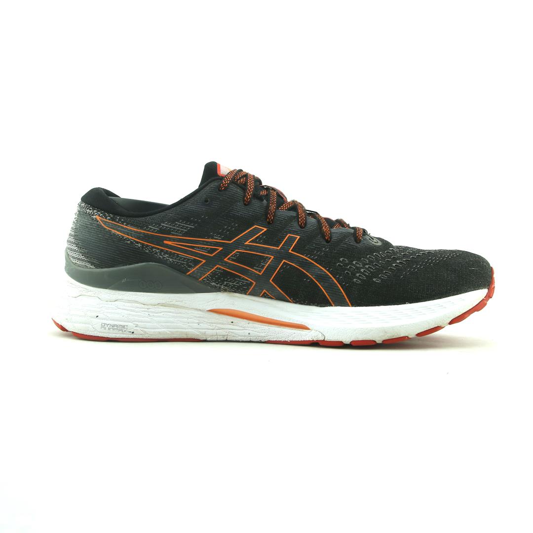 ASICS GEL KAYANO 28