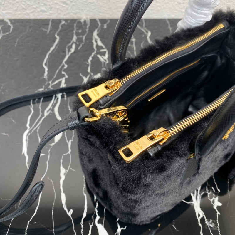 Amelia- PRDA  LUXURY BAGS - 979