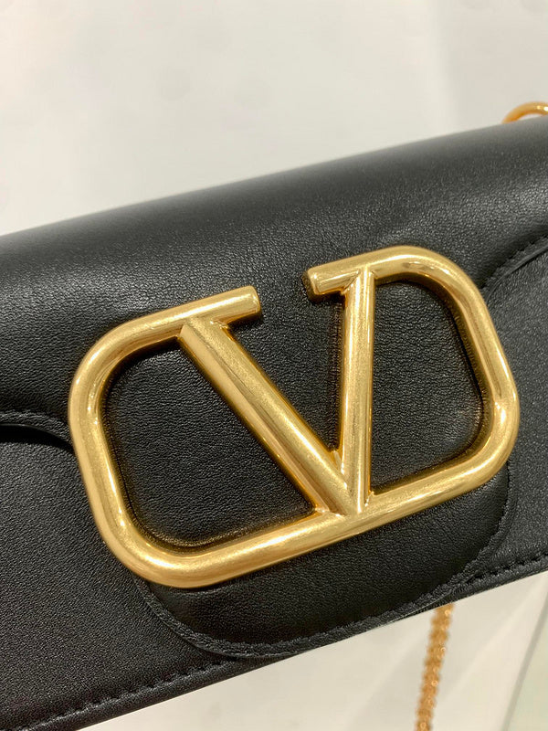 Amelia's Bag Gallery - VEL Bags - 1590