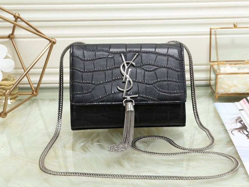 Amelia - YSL Bag - 3559