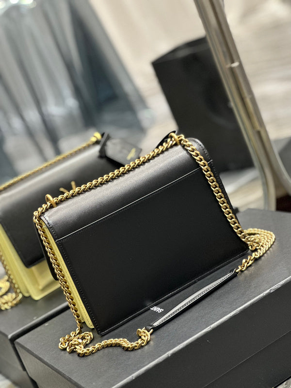 Amelia - YSL Bag - 1908