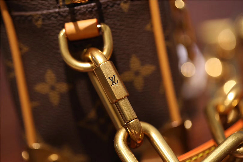 Fan Fashion Lu-Vi bags - 10151