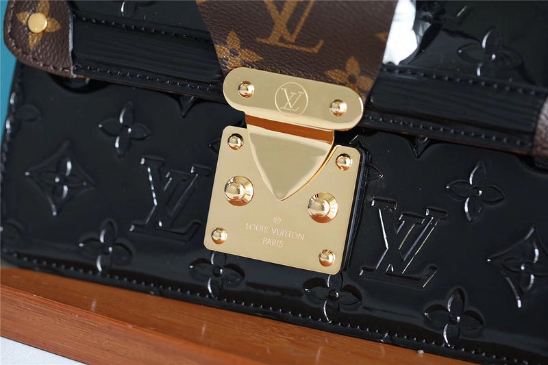 Fan Fashion Lu-Vi bags - 8683