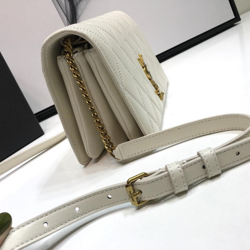Amelia - YSL Bag - 2895