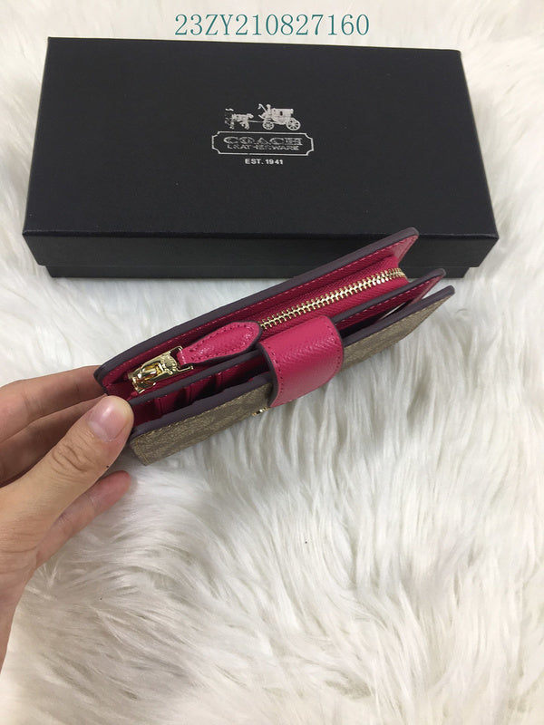 Amelia - CAH Wallet - 144