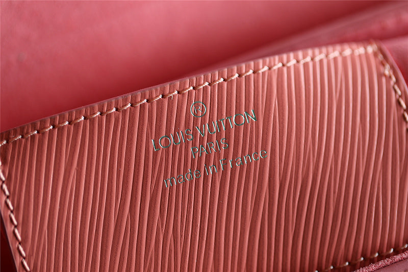 Fan Fashion Lu-Vi bags - 8501