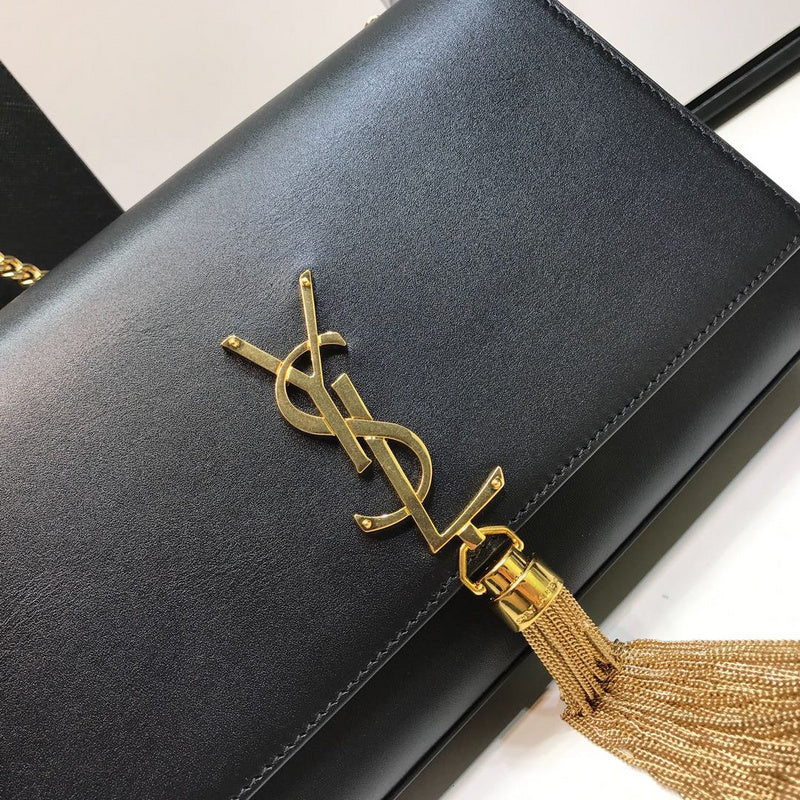 Amelia - YSL Bag - 1960