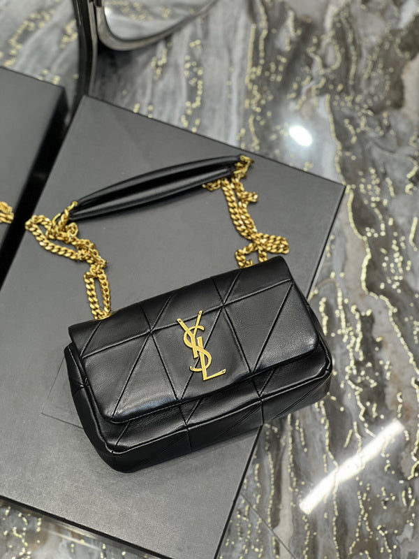 Amelia - YSL Bag - 4216