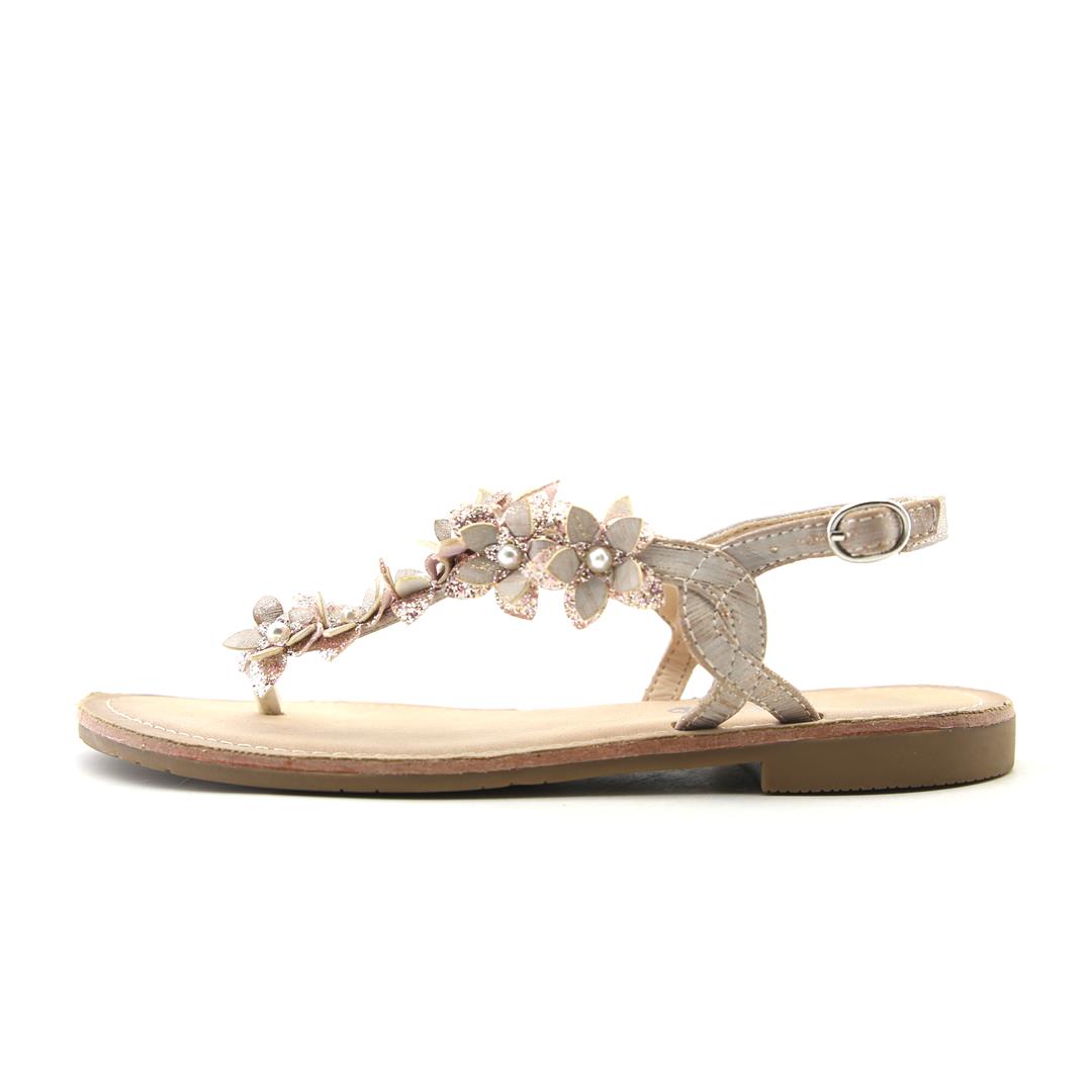 LOVELY SKULL .