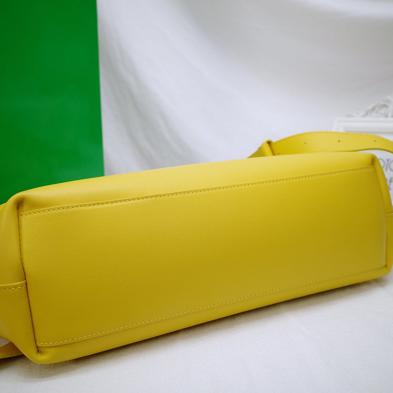 B-VENETA STYLISH HANBAGS FOR WOMEN - 051