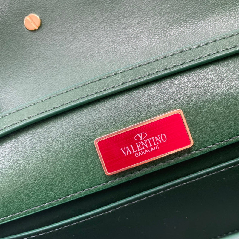 Amelia's Bag Gallery - VEL Bags - 204