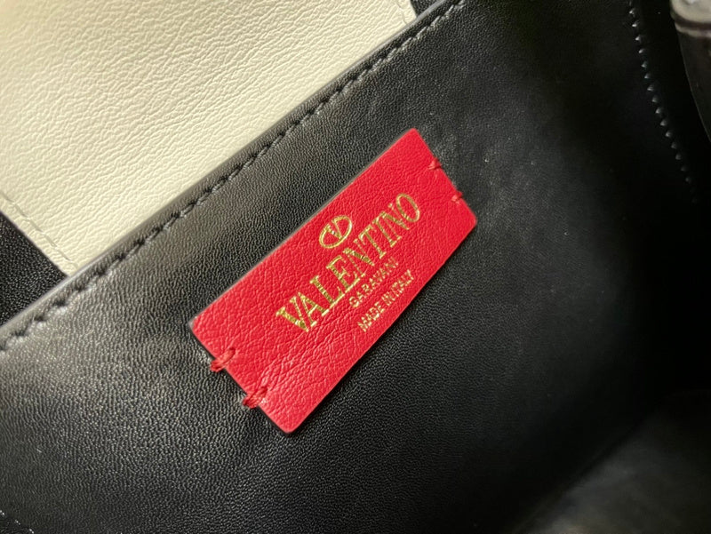 Amelia's Bag Gallery - VEL Bags - 1452