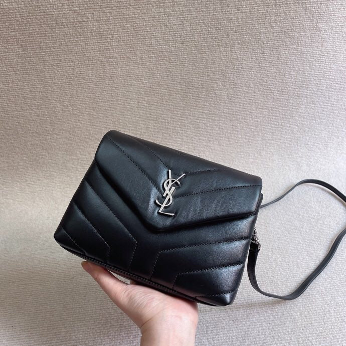Amelia - YSL Bag - 3739