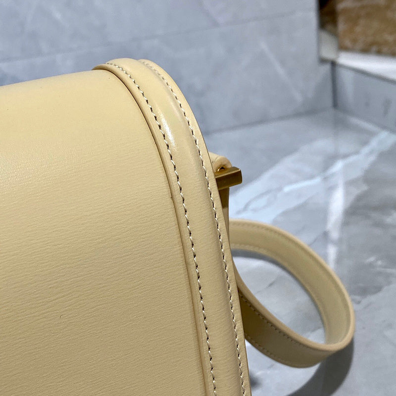 Amelia - YSL Bag - 4110