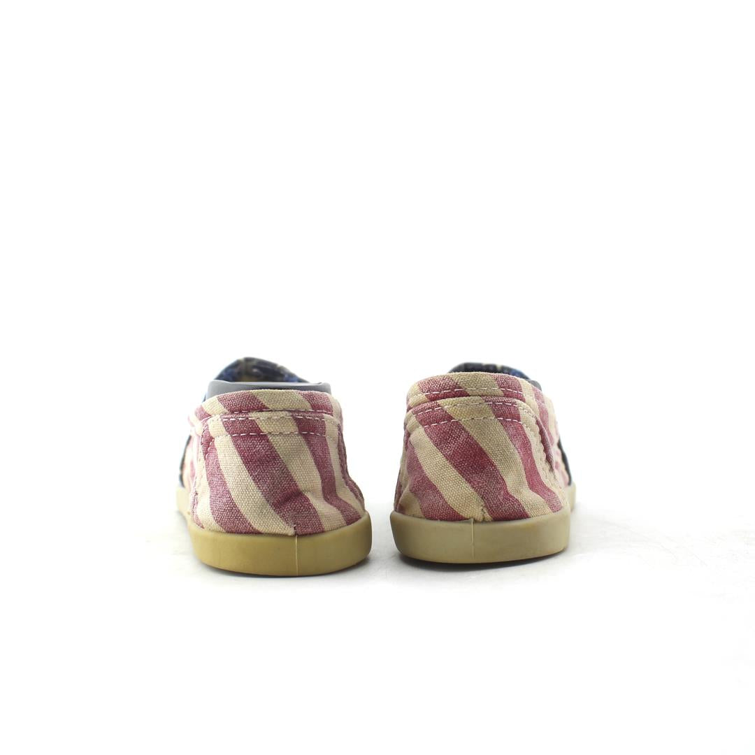 AIR WALK .