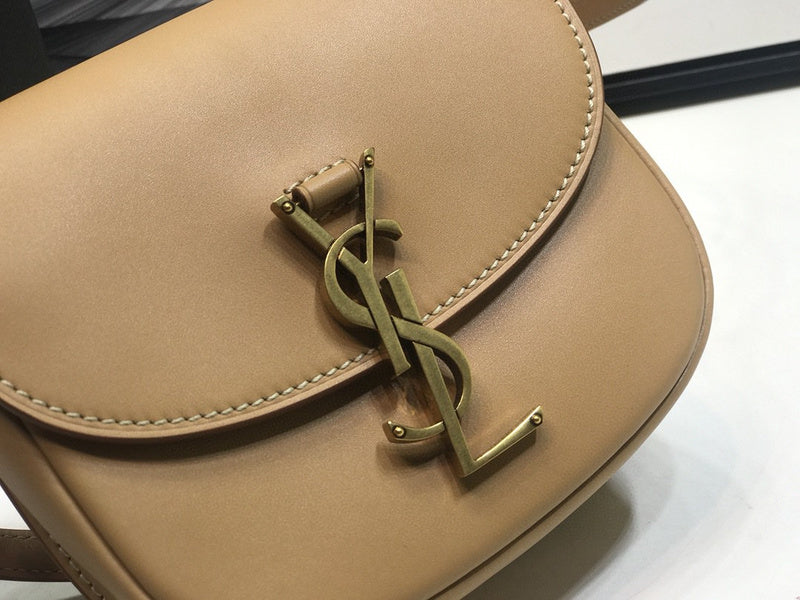 Amelia - YSL Bag - 2145