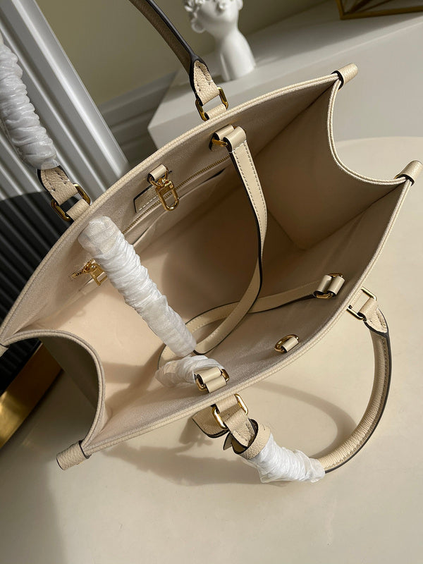 Fan Fashion Lu-Vi bags - 17692