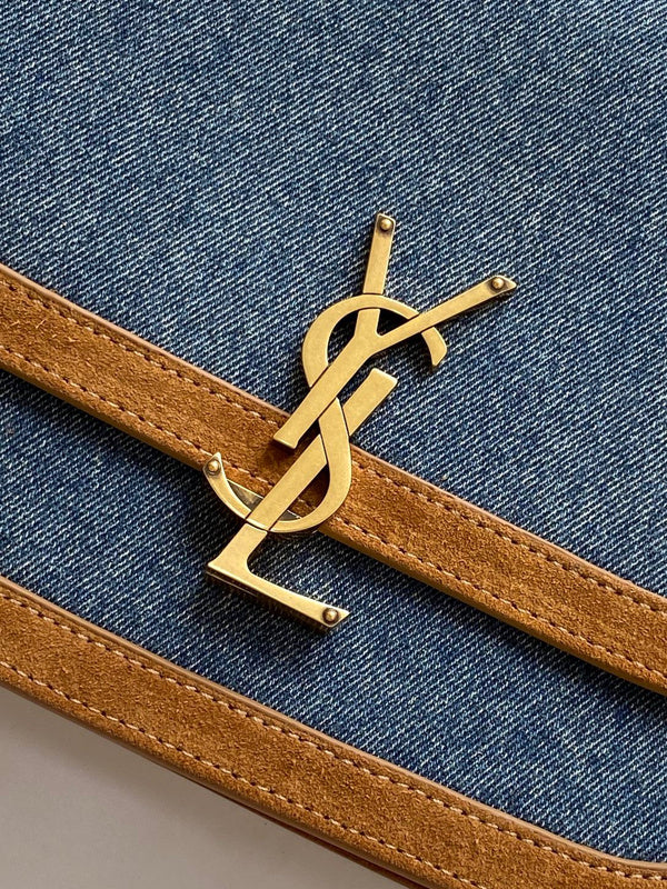 Amelia - YSL Bag - 4128
