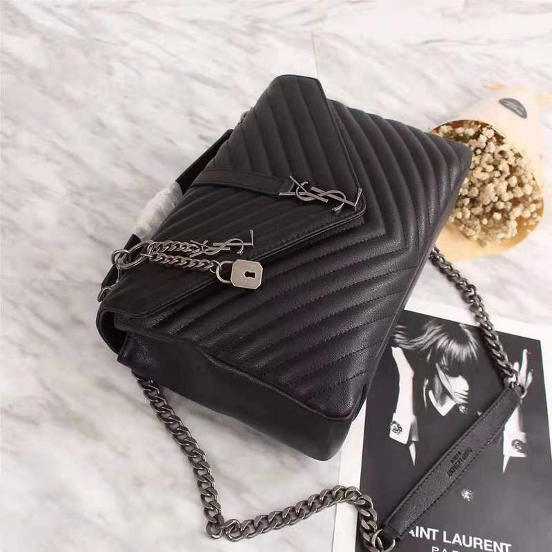 Amelia - YSL Bag - 2813