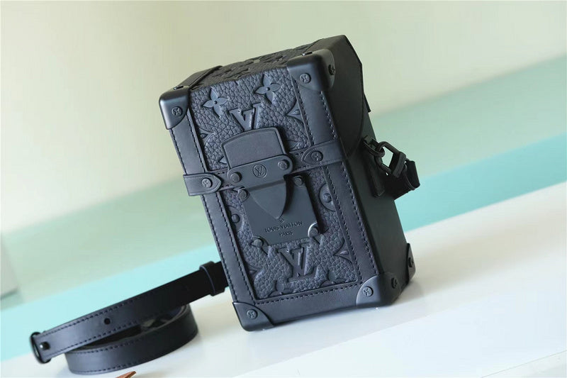 Fan Fashion Lu-Vi bags - 9964