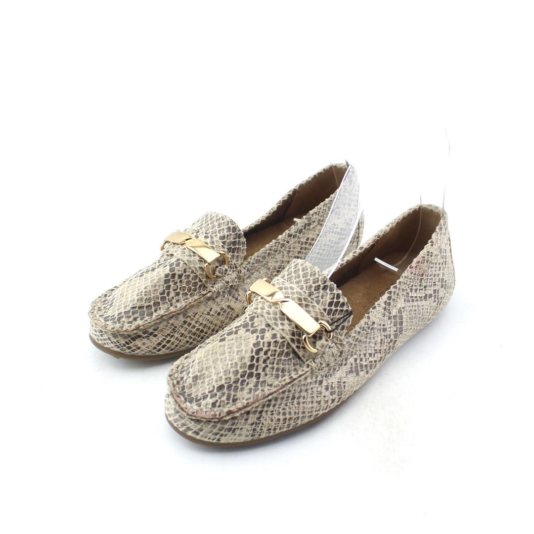 AEROSOLES .