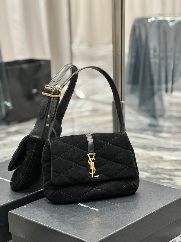 Amelia - YSL Bag - 2490