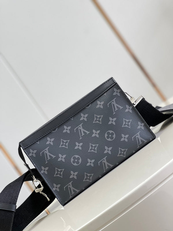 Fan Fashion Lu-Vi bags - 17126